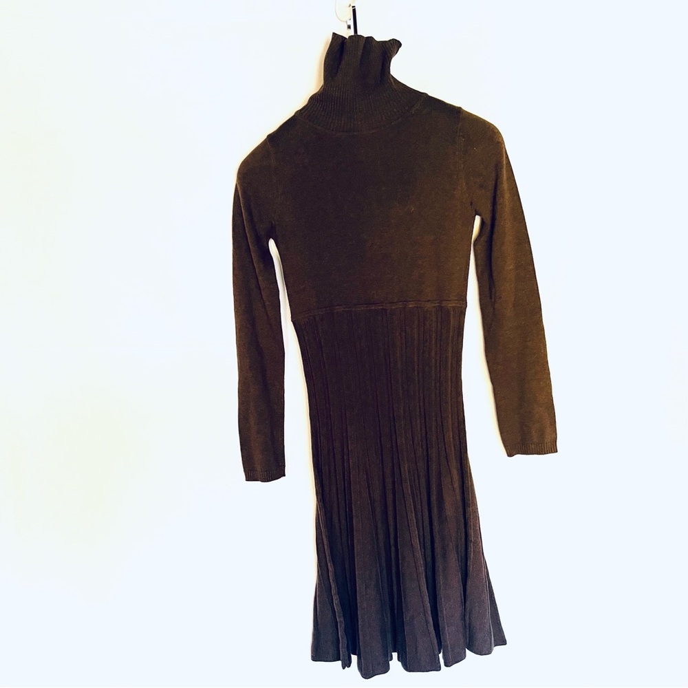 Max Studio Brown Long Sleeve Sweater Dress